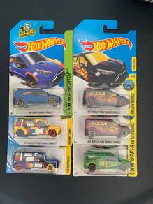 Hot Wheels Ford Transit Connect Set