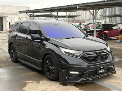 Honda CR-V BLACK EDITION 4WD in Seri Kembangan, SGR