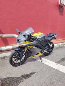 Yamaha R15