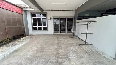 1-storey Terraced House For Rent in Pulau Gedong,MLK