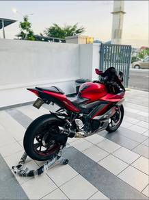 Yamaha YZF-R25