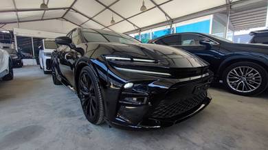 Toyota Crown SPORT Z in Kayu Ara, SGR