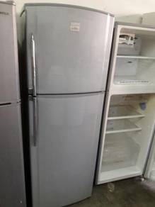 Peti Ais Sejuk Refrigerator 2 Doors Toshiba Fridge