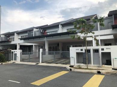 2-storey Terraced House For Sale in Mantin,NSN