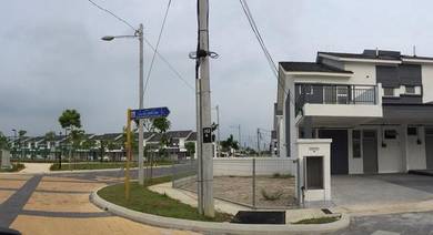 Townhouse For Sale in Puncak Alam,SGR