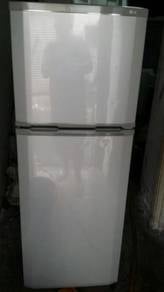 LG Peti Sejuk Ice Refrigerator Freezer Ais Fridge