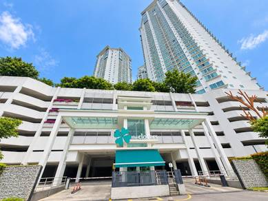 Condominium For Sale in The Clovers