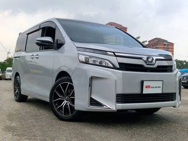Toyota Voxy X in Sungai Besi, KUL