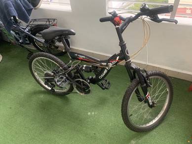 Kids bicycle to let go
