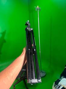 GVM Black Tripod for Camera or Lighting