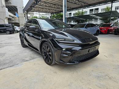 Toyota Crown SPORT Z in City Centre, KUL