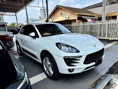 2016 Porsche Macan