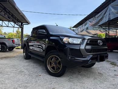 Toyota Hilux E in Kuantan, PHG
