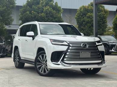 Lexus LX 700 H in Setia Eco Park, SGR