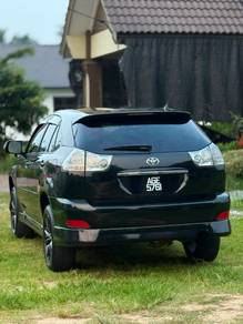 Toyota Harrier 240G in Pengkalan Chepa, KTN