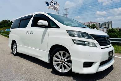 Toyota Vellfire Z in Seri Kembangan, SGR