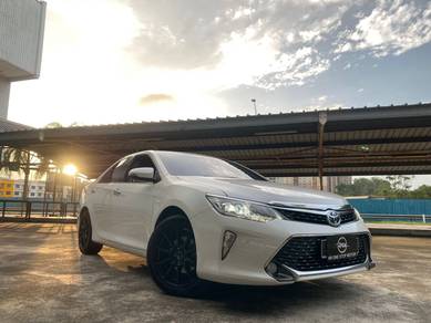 Toyota Camry HYBRID in Johor Bahru, JHR