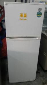 Freezer 2 Pintu Peti Sejuk Fridge Refrigerator LG