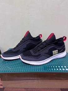 Reebok Plus Runner Ultraknit 8.5 uk