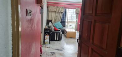 Condominium For Sale in Petaling Indah Condominiums