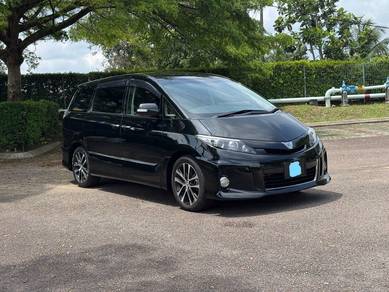 2013 Toyota Estima AERAS