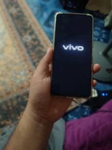 vivo Y04
