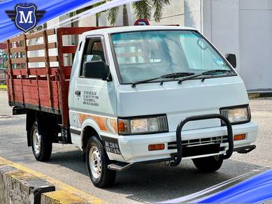 NISSAN Vanette CHASSIS CAB PETROL 1.5 (M) C22