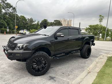 Ford Ranger XLT (HI RIDER) in Bangsar, KUL