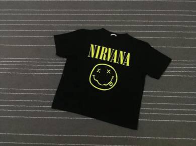 Nirvana x GU woman tee saiz S