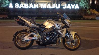 Suzuki B-King