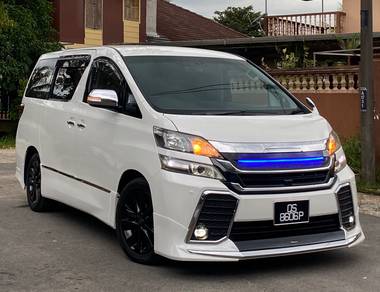 Toyota Vellfire Z PLATINUM SELECTION in Tanah Merah, KTN