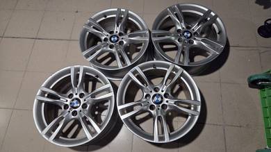 Original BMW F30 18" M Sport 400M rims