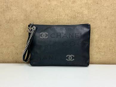 [SALES] Chanel Eyelets Clutch