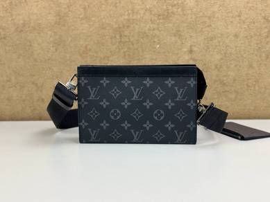 Louis Vuitton M81124 Gaston Wearable Wallet
