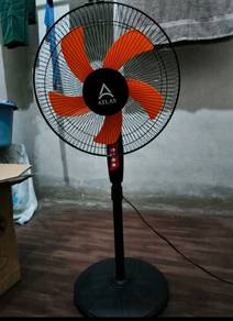 Stand Fan Kipas Berdiri Ultra Strong Floor Stand F