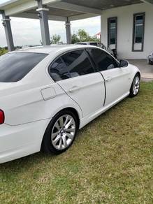 BMW 320i 20i M SPORTS (CKD) in Sungai Petani, KDH