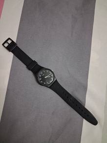 Swatch Unisex Black Watch