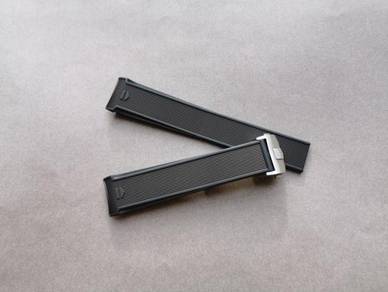TAG HEUER 21mm AQUARACER Black Rubber Watch Strap