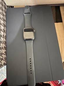 Apple watch series 4/4mm GPS