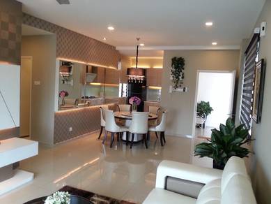 Condominium For Rent in Fairway Suites