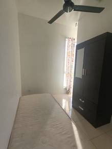 Room in Kajang, SGR
