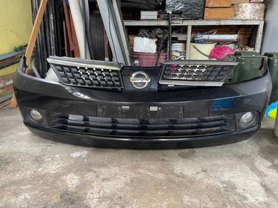 Bumper Nissan Latio V1
