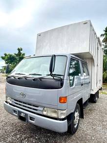 2016 Toyota BU212 (RB/BK MDC) 11FT Box Lorry