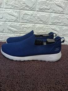 Uk10 Skechers GoWalk Slip On