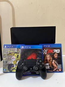 PS4 Fat 500Gb + Original Controller + 3 Games