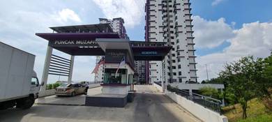Service Residence For Rent in The Heights Residence