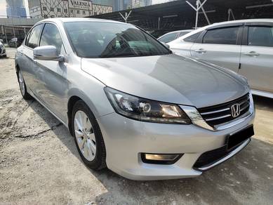 Honda Accord VTi-L in Old Klang Road, KUL