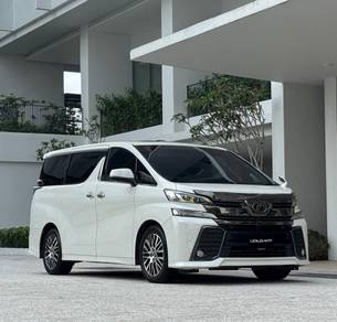 Toyota Vellfire Z GOLDEN EYES in USM, PNG