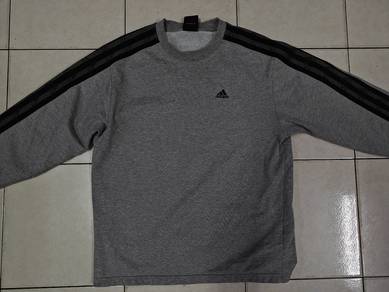 Adidas Three-Stripes Sweatshirt (M) 🔘