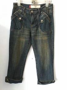 Lady jeans pendek 3/4